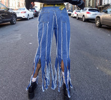 Load image into Gallery viewer, Denim fringe jeans
